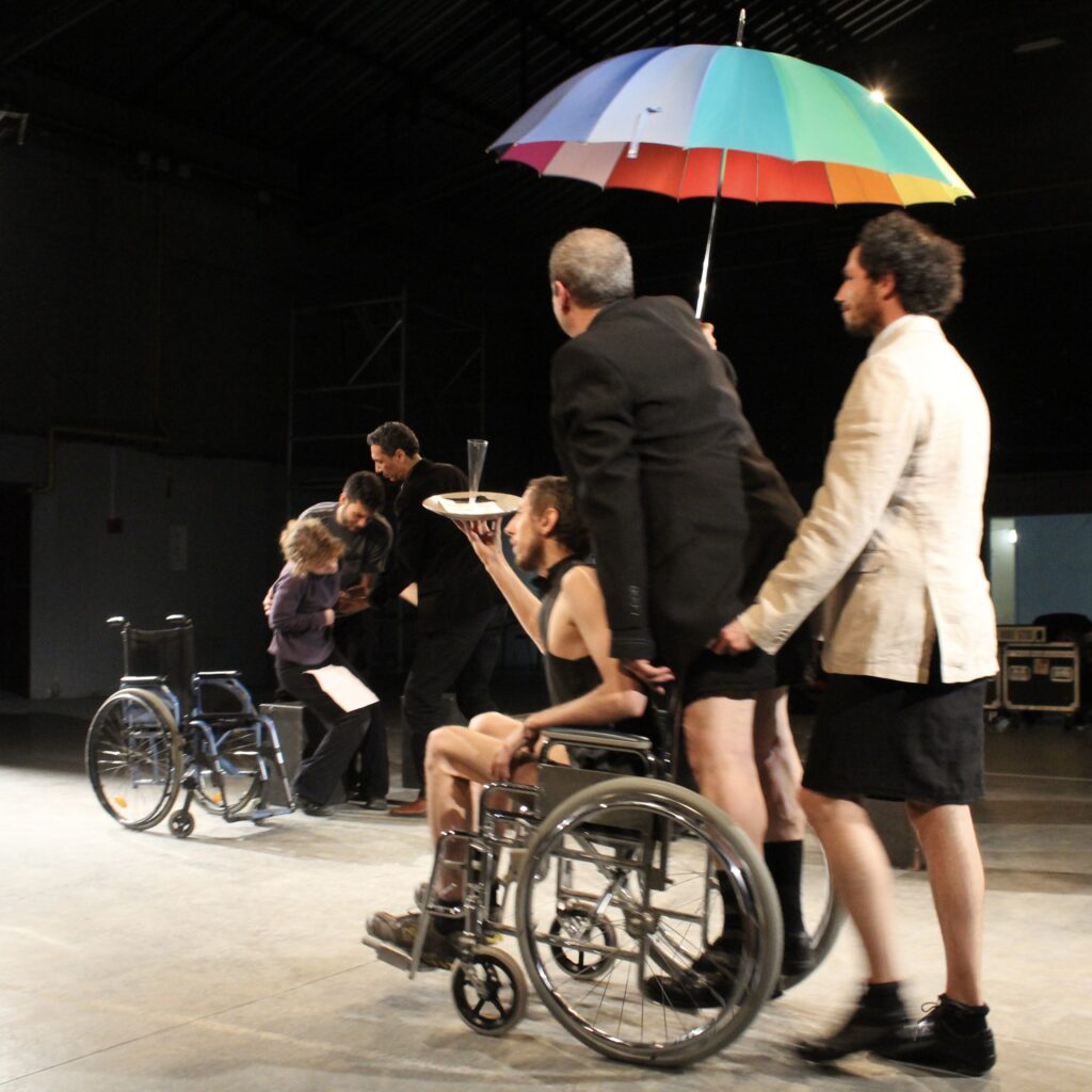 Une scène de théâtre forum dans un colloque sur l'éthique du care